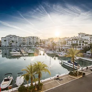 Beautiful Duquesa Harbour 2001 Apartment