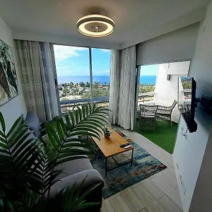 ocean-view-penthouse.tenerifehoteles.net/